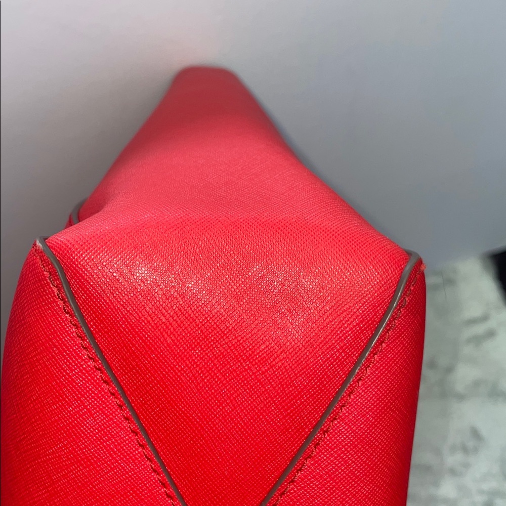 Tory Burch ‘Emerson’ Tote - Picture 6 of 15